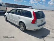 ✅ 2010 Volvo V50 • VIN: YV1382MW3A2555105 • Lot: 42811058. Listed on IAAI with 169,319 mi. Free auction sales archive from the USA and detailed vehicle history report at DreamBid. Image 3.