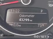 ✅ 2017 Volkswagen Beetle Fleet • VIN: 3VWF17AT1HM622444 • Lot: 43172597. Wystawiony na IAAI z przebiegiem 43 299 mil. Bezpłatny archiwum sprzedaży aukcyjnych z USA i szczegółowy raport historii pojazdu na DreamBid. Zdjęcie 15.