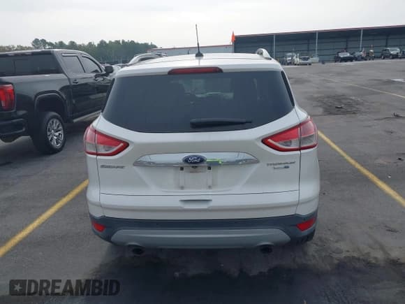 ✅ 2015 Ford Escape Titanium • VIN: 1FMCU9JX9FUC40596 • Lot: 43772085. Wystawiony na IAAI z przebiegiem 155 293 mil. Bezpłatny archiwum sprzedaży aukcyjnych z USA i szczegółowy raport historii pojazdu na DreamBid. Zdjęcie 16.