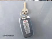 ✅ 2017 Hyundai Veloster Turbo R-Spec • VIN: KMHTC6AE6HU310025 • Lot: 41988151. Wystawiony na IAAI z przebiegiem 107 305 mil. Bezpłatny archiwum sprzedaży aukcyjnych z USA i szczegółowy raport historii pojazdu na DreamBid. Zdjęcie 11.