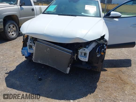 ✅ 2025 Hyundai Tucson SEL • VIN: 5NMJB3DE5SH555616 • Лот: 43202065. Опубликован ранее на IAAI с пробегом 271 миль. Бесплатный доступ к архиву аукционных продаж из США и подробный отчёт об истории автомобиля на DreamBid. Изображение 6.