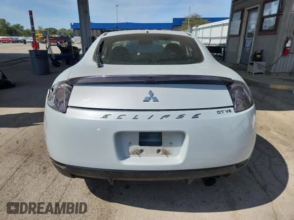 ✅ 2006 Mitsubishi Eclipse GT • VIN: 4A3AK34T96E017988 • Лот: 81120495. Опубликован ранее на Copart с пробегом 146 308 миль. Бесплатный доступ к архиву аукционных продаж из США и подробный отчёт об истории автомобиля на DreamBid. Изображение 6.