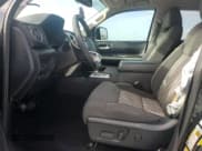 ✅ 2018 Toyota Tundra SR • VIN: 5TFUW5F15JX735627 • Lot: 62729305. Listed on Copart with 66,330 mi. Free auction sales archive from the USA and detailed vehicle history report at DreamBid. Image 7.