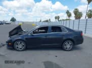 ✅ 2006 Volkswagen Jetta 2.5L • VIN: 3VWRG71K26M708264 • Лот: 42256644. Опубликован ранее на IAAI с пробегом Не указан. Бесплатный доступ к архиву аукционных продаж из США и подробный отчёт об истории автомобиля на DreamBid. Изображение 14.