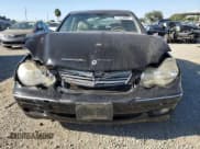 ✅ 2002 Mercedes-Benz C 230/260/280/320 • VIN: WDBRF61JX2F266625 • Lot: 71744465. Wystawiony na Copart z przebiegiem Nie podano. Bezpłatny archiwum sprzedaży aukcyjnych z USA i szczegółowy raport historii pojazdu na DreamBid. Zdjęcie 5.