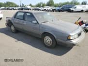 ✅ 1993 Oldsmobile Cutlass Ciera S • VIN: 1G3AG55N2P6426314 • Lot: 66224635. Wystawiony na Copart z przebiegiem 153 205 mil. Bezpłatny archiwum sprzedaży aukcyjnych z USA i szczegółowy raport historii pojazdu na DreamBid. Zdjęcie 4.