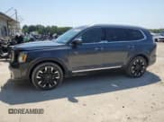 ✅ 2023 Kia Telluride SX Prestige • VIN: 5XYP5DGC5PG378049 • Лот: 68435954. Опубликован ранее на Copart с пробегом 16 573 миль. Бесплатный доступ к архиву аукционных продаж из США и подробный отчёт об истории автомобиля на DreamBid. Изображение 1.