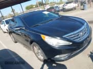 ✅ 2013 Hyundai Sonata SE • VIN: 5NPEC4AC3DH639219 • Лот: 43574012. Опубликован ранее на IAAI с пробегом 155 566 миль. Бесплатный доступ к архиву аукционных продаж из США и подробный отчёт об истории автомобиля на DreamBid. Изображение 1.