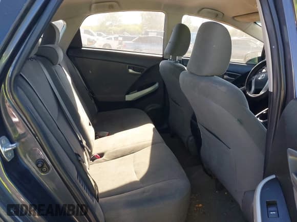 ✅ 2013 Toyota Prius Two • VIN: JTDKN3DU9D1624484 • Лот: 43605975. Опубликован ранее на IAAI с пробегом 222 612 миль. Бесплатный доступ к архиву аукционных продаж из США и подробный отчёт об истории автомобиля на DreamBid. Изображение 8.