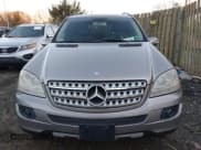 ✅ 2007 Mercedes-Benz M 350 • VIN: 4JGBB86E37A293445 • Lot: 43854297. Listed on IAAI with 207,668 mi. Free auction sales archive from the USA and detailed vehicle history report at DreamBid. Image 6.