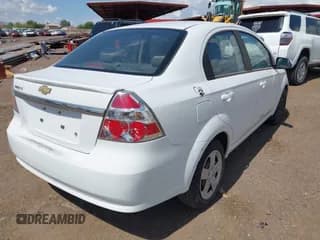 ✅ 2011 Chevrolet Aveo 2LT • VIN: KL1TG5DE8BB136774 • Lot: 43170378. Wystawiony na IAAI z przebiegiem 130 190 mil. Bezpłatny archiwum sprzedaży aukcyjnych z USA i szczegółowy raport historii pojazdu na DreamBid. Zdjęcie 4.