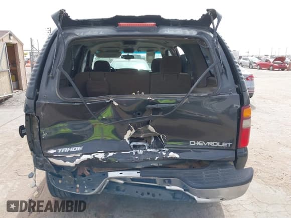 ✅ 2003 Chevrolet Tahoe LT • VIN: 1GNEC13Z73R150725 • Lot: 41814643. Listed on IAAI with Not provided. Free auction sales archive from the USA and detailed vehicle history report at DreamBid. Image 16.