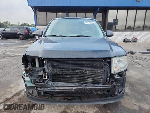 ✅ 2012 Ford Escape XLT • VIN: 1FMCU9DG0CKB51857 • Lot: 85476735. Listed on Copart with 144,395 mi. Free auction sales archive from the USA and detailed vehicle history report at DreamBid. Image 5.