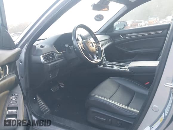 ✅ 2021 Honda Accord Sport • VIN: 1HGCV1F34MA065537 • Лот: 43025122. Опубликован ранее на IAAI с пробегом 94 036 миль. Бесплатный доступ к архиву аукционных продаж из США и подробный отчёт об истории автомобиля на DreamBid. Изображение 5.