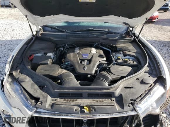 ✅ 2018 Maserati Levante S GranSport • VIN: ZN661YUS0JX269737 • Lot: 82872953. Wystawiony na Copart z przebiegiem 98 866 mil. Bezpłatny archiwum sprzedaży aukcyjnych z USA i szczegółowy raport historii pojazdu na DreamBid. Zdjęcie 12.