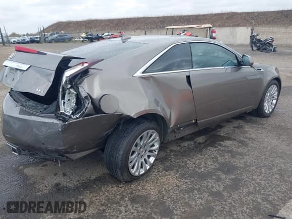 ✅ 2012 Cadillac CTS Performance • VIN: 1G6DK1E32C0136464 • Lot: 43516770. Listed on IAAI with 44,970 mi. Free auction sales archive from the USA and detailed vehicle history report at DreamBid. Image 4.
