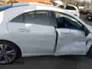 2019 Mercedes-Benz CLA 250 с VIN WDDSJ4EB0KN776745, выставлен на аукционе IAAI как лот 43358222 с пробегом 49 974 миль миль и . История ставок и продаж доступна на DreamBid. Изображение 13.