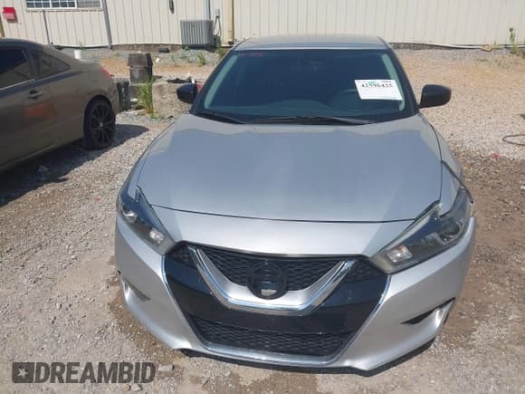 ✅ 2017 Nissan Maxima SL • VIN: 1N4AA6AP2HC376117 • Lot: 42596425. Listed on IAAI with 112,227 mi. Free auction sales archive from the USA and detailed vehicle history report at DreamBid. Image 12.