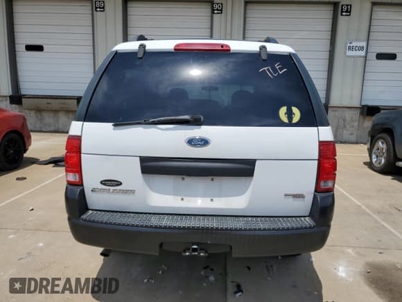 ✅ 2005 Ford Explorer XLS • VIN: 1FMZU62K65UB20376 • Lot: 63656195. Listed on Copart with 170,219 mi. Free auction sales archive from the USA and detailed vehicle history report at DreamBid. Image 6.