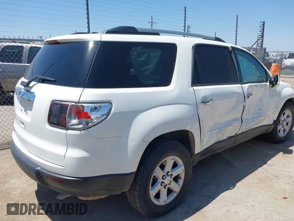 ✅ 2010 Saturn Outlook XE • VIN: 5GZLRTED9AJ198250 • Lot: 42904856. Wystawiony na IAAI z przebiegiem 166 922 mil. Bezpłatny archiwum sprzedaży aukcyjnych z USA i szczegółowy raport historii pojazdu na DreamBid. Zdjęcie 4.