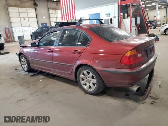 1999 BMW 3 Series 323i with VIN WBAAM3332XKC62620, listed as a Copart auction lot 42955095 with 198,434 mi miles and Salvage title. Bid and sale history available at DreamBid. Image 2.