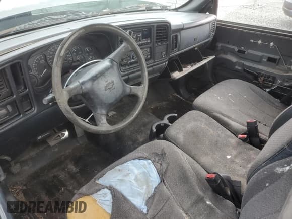 ✅ 2002 Chevrolet Silverado 1500 • VIN: 1GCEC14WX2Z166252 • Лот: 70298844. Опубликован ранее на Copart с пробегом Не указан. Бесплатный доступ к архиву аукционных продаж из США и подробный отчёт об истории автомобиля на DreamBid. Изображение 8.