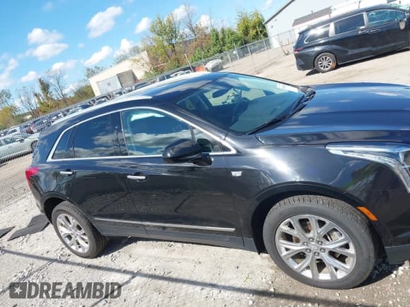 ✅ 2018 Cadillac XT5 Luxury AWD • VIN: 1GYKNDRS9JZ161394 • Lot: 43409545. Wystawiony na IAAI z przebiegiem 101 754 mil. Bezpłatny archiwum sprzedaży aukcyjnych z USA i szczegółowy raport historii pojazdu na DreamBid. Zdjęcie 13.