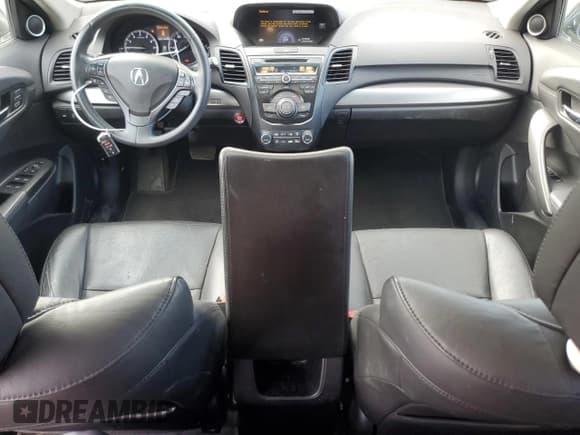 ✅ 2015 Acura RDX Technology • VIN: 5J8TB4H51FL004517 • Lot: 90046625. Wystawiony na Copart z przebiegiem 104 884 mil. Bezpłatny archiwum sprzedaży aukcyjnych z USA i szczegółowy raport historii pojazdu na DreamBid. Zdjęcie 8.