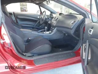 ✅ 2012 Mitsubishi Eclipse GS Sport • VIN: 4A37L2EF4CE001980 • Lot: 43562167. Wystawiony na IAAI z przebiegiem 103 799 mil. Bezpłatny archiwum sprzedaży aukcyjnych z USA i szczegółowy raport historii pojazdu na DreamBid. Zdjęcie 5.