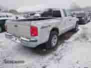 2007 Dodge Dakota ST z VIN 1D7HW22K87S256435, wystawiony jako IAAI lot #41036279 z przebiegiem 198 616 mil mil oraz . Historia ofert i sprzedaży dostępna na DreamBid. Obrazek 4.