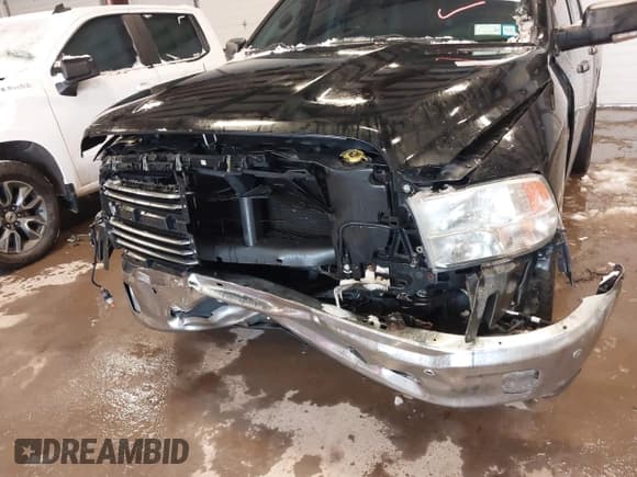 ✅ 2014 Ram 1500 Lone Star • VIN: 1C6RR7LT3ES393202 • Lot: 41605802. Listed on IAAI with 217,956 mi. Free auction sales archive from the USA and detailed vehicle history report at DreamBid. Image 6.