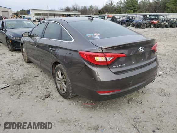 ✅ 2015 Hyundai Sonata SE • VIN: 5NPE24AF7FH167509 • Lot: 71515942. Listed on Copart with 44,609 mi. Free auction sales archive from the USA and detailed vehicle history report at DreamBid. Image 2.
