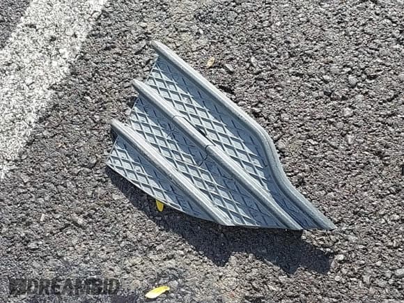 ✅ 2015 Ford Escape SE • VIN: 1FMCU9G92FUA44105 • Lot: 43587349. Listed on IAAI with 158,062 mi. Free auction sales archive from the USA and detailed vehicle history report at DreamBid. Image 12.