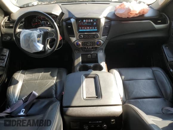 ✅ 2017 Chevrolet Suburban LT • VIN: 1GNSCHKC0HR158097 • Lot: 84901945. Listed on Copart with 123,331 mi. Free auction sales archive from the USA and detailed vehicle history report at DreamBid. Image 8.