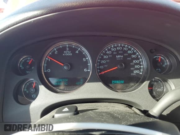 ✅ 2013 GMC Sierra 1500 SLT • VIN: 1GTR2WE7XDZ153268 • Lot: 90730955. Listed on Copart with 86,800 mi. Free auction sales archive from the USA and detailed vehicle history report at DreamBid. Image 9.