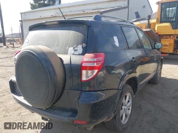 ✅ 2009 Toyota RAV4 Limited • VIN: JTMBK34V295075308 • Lot: 43676897. Listed on IAAI with 295,786 mi. Free auction sales archive from the USA and detailed vehicle history report at DreamBid. Image 4.