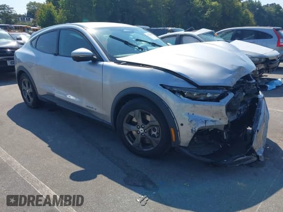 ✅ 2021 Ford Mustang Mach-E Select • VIN: 3FMTK1SS7MMA18408 • Лот: 43139803. Опубликован ранее на IAAI с пробегом 40 113 миль. Бесплатный доступ к архиву аукционных продаж из США и подробный отчёт об истории автомобиля на DreamBid. Изображение 1.