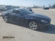 ✅ 2013 BMW 6 Series 650i • VIN: WBAYM9C54DDW20137 • Лот: 54526085. Опубликован ранее на Copart с пробегом 57 593 миль. Бесплатный доступ к архиву аукционных продаж из США и подробный отчёт об истории автомобиля на DreamBid. Изображение 4.