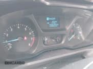 ✅ 2019 Ford Transit • VIN: 1FTBW2CM4KKB73058 • Lot: 43800917. Wystawiony na IAAI z przebiegiem 98 200 mil. Bezpłatny archiwum sprzedaży aukcyjnych z USA i szczegółowy raport historii pojazdu na DreamBid. Zdjęcie 7.