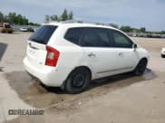 ✅ 2012 Kia Rondo • VIN: KNAHH8A85C7410672 • Лот: 65574495. Опубликован ранее на Copart с пробегом 236 454 миль. Бесплатный доступ к архиву аукционных продаж из США и подробный отчёт об истории автомобиля на DreamBid. Изображение 3.