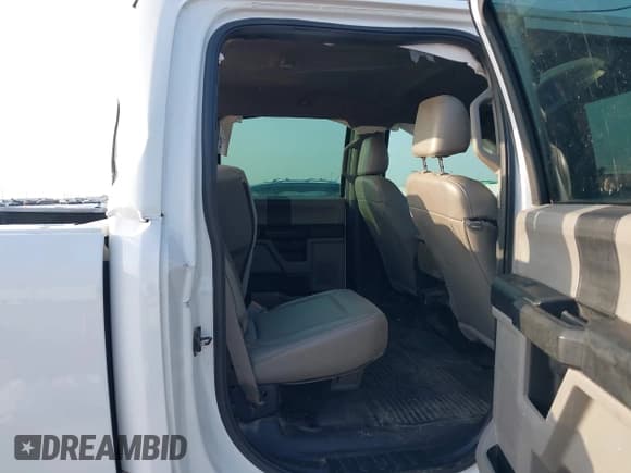 ✅ 2018 Ford F-250 XL • VIN: 1FT7W2B61JEC76881 • Lot: 41909429. Listed on IAAI with 139,316 mi. Free auction sales archive from the USA and detailed vehicle history report at DreamBid. Image 8.