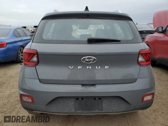 ✅ 2021 Hyundai Venue SEL • VIN: KMHRC8A30MU081307 • Lot: 84071504. Listed on Copart with 66,902 mi. Free auction sales archive from the USA and detailed vehicle history report at DreamBid. Image 6.