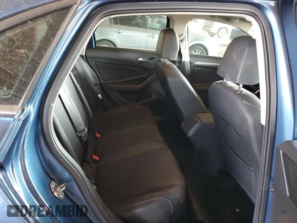 ✅ 2019 Volkswagen Jetta S • VIN: 3VWC57BU7KM254972 • Лот: 57506205. Опубликован ранее на Copart с пробегом 63 117 миль. Бесплатный доступ к архиву аукционных продаж из США и подробный отчёт об истории автомобиля на DreamBid. Изображение 10.