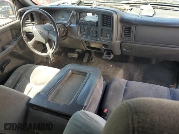 ✅ 2003 Chevrolet Silverado 2500HD LS • VIN: 1GCHC29U93E257676 • Lot: 52168575. Listed on Copart with Not provided. Free auction sales archive from the USA and detailed vehicle history report at DreamBid. Image 8.