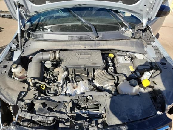 ✅ 2025 Jeep Compass Limited • VIN: 3C4NJDCN3ST509877 • Lot: 90659745. Listed on Copart with 34,916 mi. Free auction sales archive from the USA and detailed vehicle history report at DreamBid. Image 11.