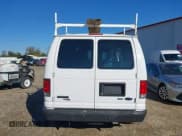 ✅ 2013 Ford Econoline Cargo Commercial • VIN: 1FTNE1EW3DDA98708 • Lot: 43595093. Wystawiony na IAAI z przebiegiem 206 490 mil. Bezpłatny archiwum sprzedaży aukcyjnych z USA i szczegółowy raport historii pojazdu na DreamBid. Zdjęcie 16.