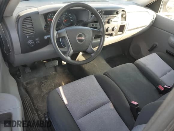 ✅ 2009 GMC Sierra 1500 Work Truck • VIN: 1GTEC14X29Z211929 • Лот: 90378395. Опубликован ранее на Copart с пробегом 87 454 миль. Бесплатный доступ к архиву аукционных продаж из США и подробный отчёт об истории автомобиля на DreamBid. Изображение 8.