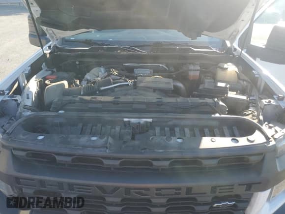 ✅ 2021 Chevrolet Silverado 2500HD Work Truck • VIN: 1GC5YLEY7MF105099 • Лот: 70585835. Опубликован ранее на Copart с пробегом 104 349 миль. Бесплатный доступ к архиву аукционных продаж из США и подробный отчёт об истории автомобиля на DreamBid. Изображение 11.