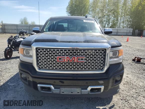 ✅ 2015 GMC Sierra 1500 Denali • VIN: 3GTU2WEC4FG282536 • Lot: 52803635. Listed on Copart with 148,641 mi. Free auction sales archive from the USA and detailed vehicle history report at DreamBid. Image 5.