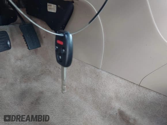 ✅ 2005 Honda Accord LX • VIN: 3HGCM56415G703507 • Lot: 43015432. Listed on IAAI with 219,338 mi. Free auction sales archive from the USA and detailed vehicle history report at DreamBid. Image 11.